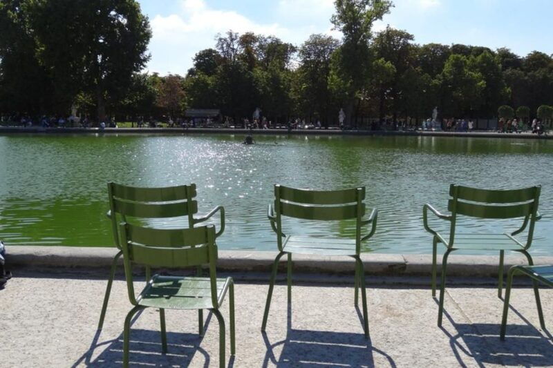 German Private Walking Tour Through Montmartre & Passages - Good To Know
