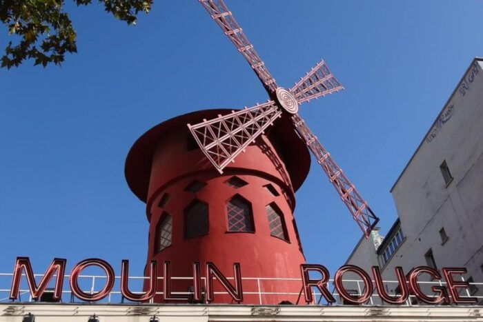 German Private Walking Tour Through Montmartre & Passages - Frequently Asked Questions