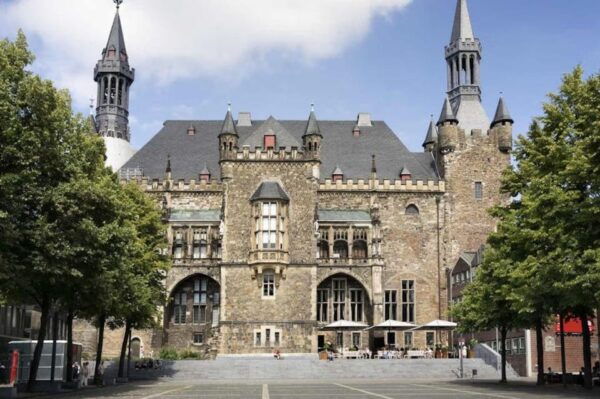 Germany: Guided Tour of Aachen - Pricing and Payment Options