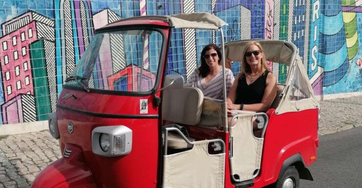 Get a Tuktuk Tour With a Local Guide! - Tour Highlights and Features