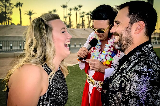 Get Married by Elvis at Las Vegas Sign With Photos Lncluded - Pricing and Booking