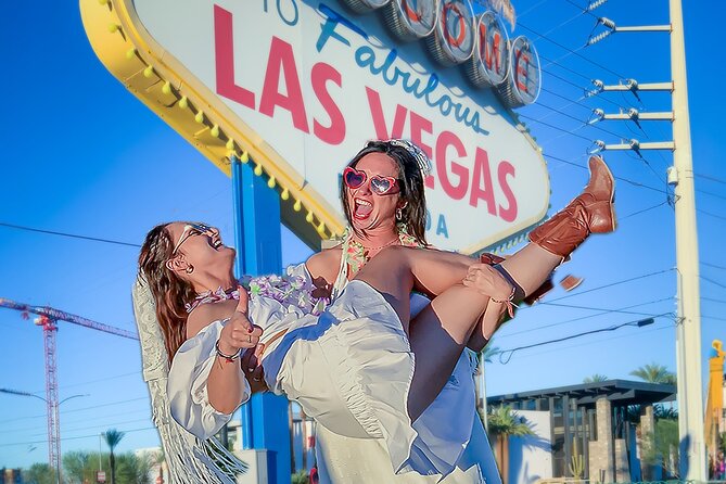 Get Married by Elvis at Las Vegas Sign With Photos Lncluded - End Point