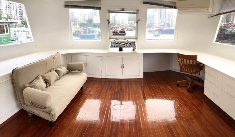 Getaway at Sea: 2-Day Japanese Houseboat Experience + DIY Seafood Boil + Boat Heritage Tour - Who should book this houseboat?
