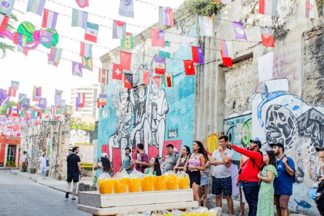 Getsemani District Walking Tour in Cartagena - Tour Highlights