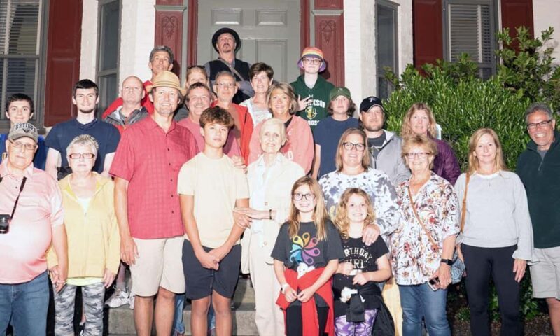 Gettysburg: "History and Haunts" Family Friendly Ghost Tour - Good To Know