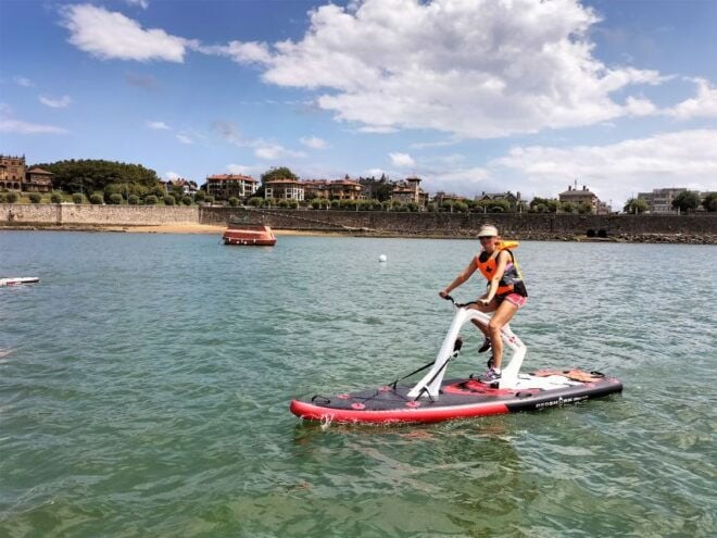 Getxo: Flysch of Getxo Guided Water Bike Tour - Inclusions Provided