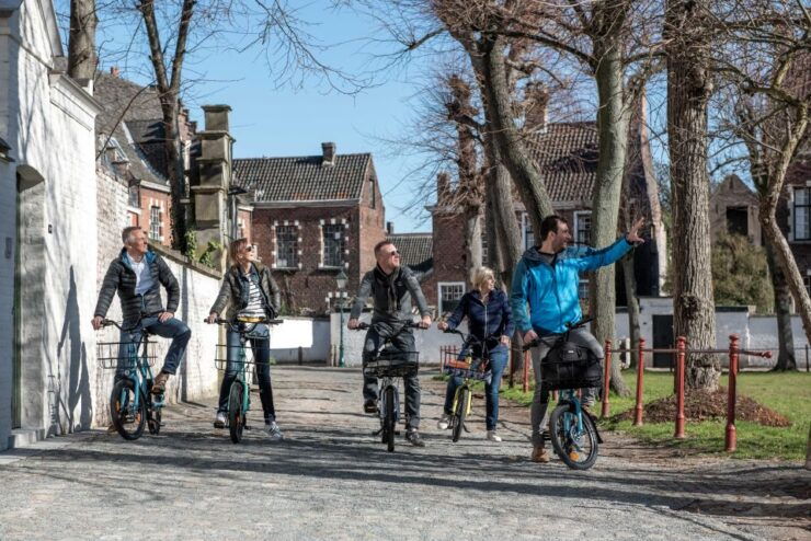 Ghent: City Highlights Guided Bike Tour - Activity Overview