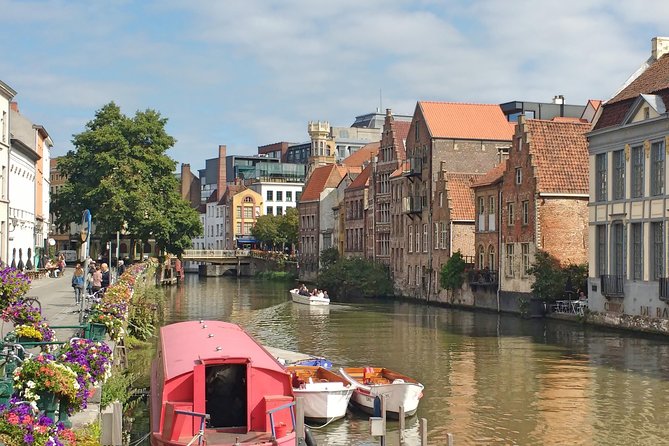 Ghent City Highlights Walking Tour With Light Meal - Meeting Point and Starting the Tour