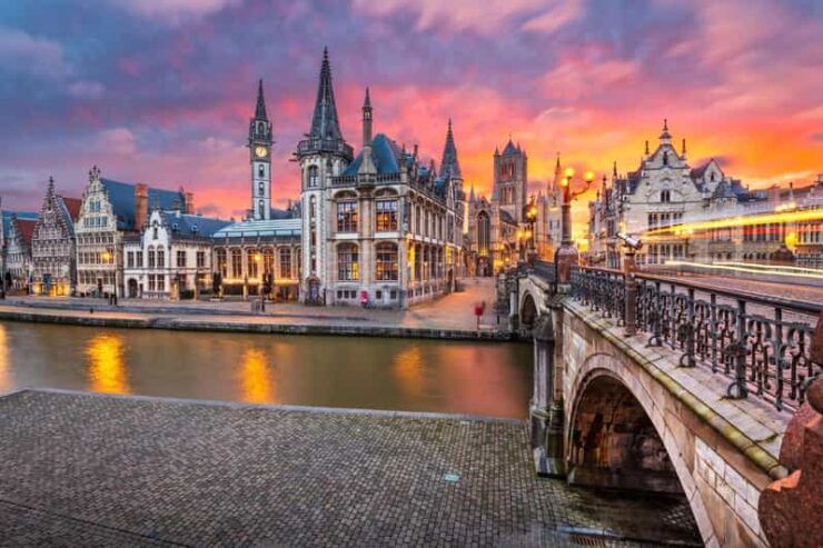 Ghent: Express Walk With a Local in 60 Minutes - Key Experience Highlights