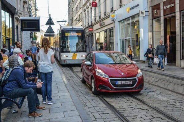 Ghent Highlights: The Ultimate Walking Tour - Booking and Cancellation Policy