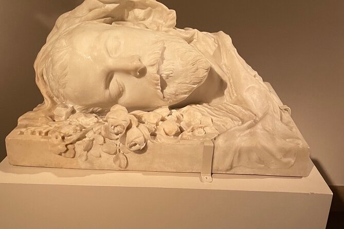 Ghost Stories: A Mysterious, Macabre Tour in the Metropolitan Museum - Directions