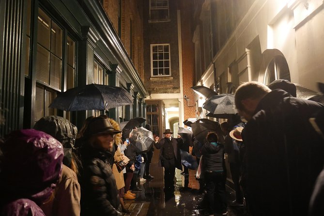 Ghost Tour of London - Meeting Point