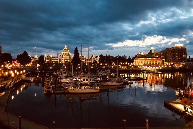 Ghostly Walking Tour in Victoria - Addressing Negative Feedback and Hosts Response