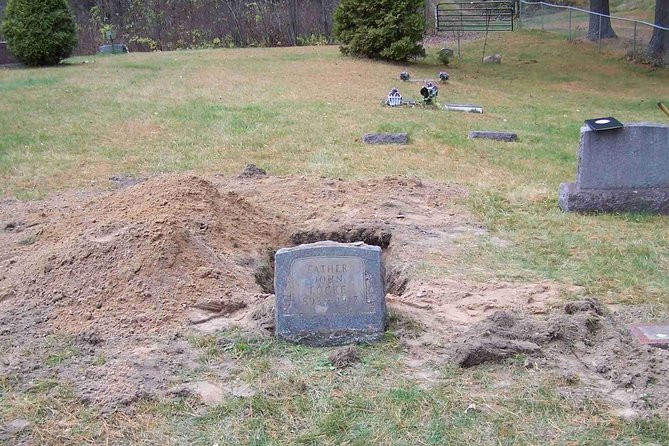 Ghosts and Graveyard Tour of Pensacola - Rave Reviews: What Travelers Are Saying