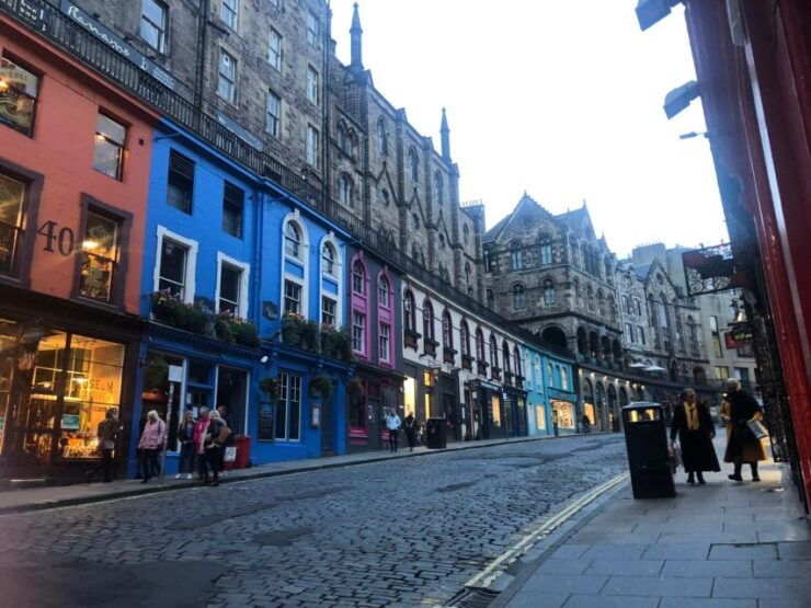 Ghosts of Edinburgh: Bloody Past Outdoor Escape Game - Activity Details