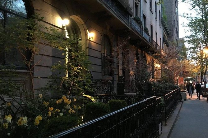 Ghosts of Greenwich Village: 2-Hour Private Walking Tour - Directions