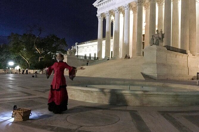 Ghosts of Lafayette Park Evening Tour in Washington DC - Authenticity and Guide Quality