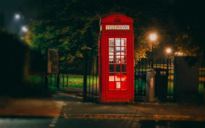 Ghosts of London: Outdoor Escape Game - Select Participants and Date