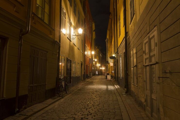 Ghosts of Stockholm: A Tour of Horror and Dark Folklore - Stockholm Bloodbath at Stortorget