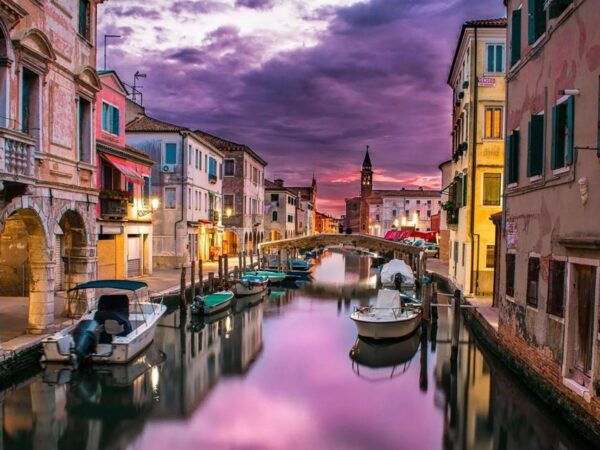 Ghosts of Venice: Unveiling the Haunted Past - Ghostly Apparitions in Hidden Corners