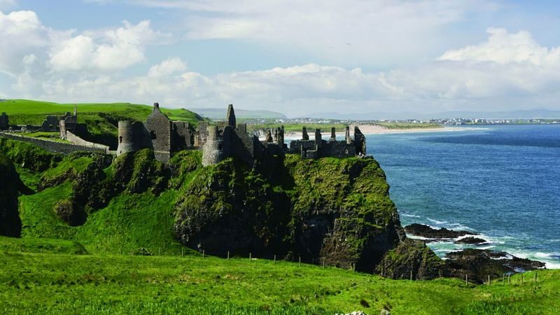 Giants Causeway and Belfast Titanic Museum Day Tour from Dublin - Food, comfort and the cost