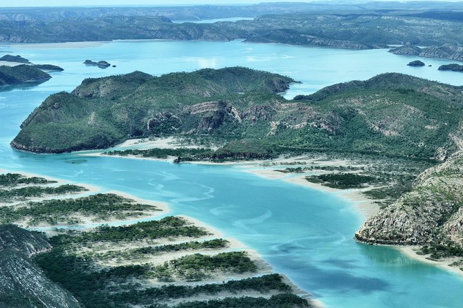 Giant Tides Tour - Cygnet Bay Pearl Farm - Itinerary and Activities