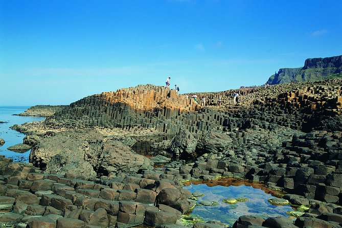 Giants Causeway and Belfast City Murals Tour Inc Game of Thrones Dark Hedges - What To Expect