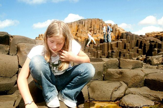 Giant'S Causeway and Titanic Experience From Belfast Port - Attractions Included