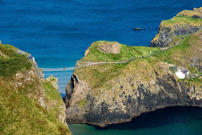 Giant'S Causeway and Titanic Experience From Belfast Port - Cancellation Policy