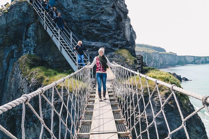 Giants Causeway Experience Day From Belfast in Luxury Mercedes - Tour Highlights