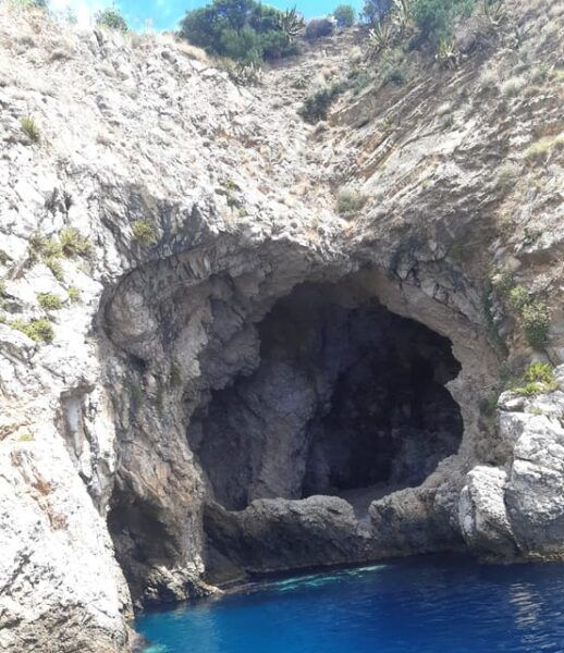 Giardini Naxos: Isola Bella and Grottos Cruise With Aperitif - Customer Feedback
