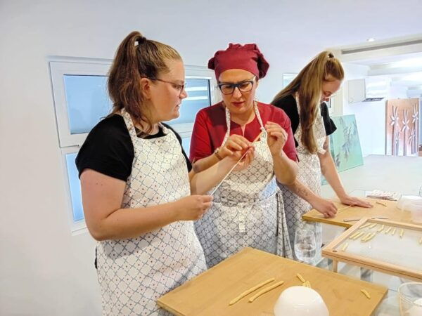 Giardini Naxos, Taormina: Food Class & Sicilian Tasting - Tips for a Great Experience