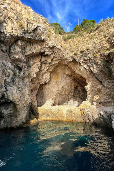 Giardini Naxos: Taormina & Isola Cruise Bella With Aperitif - Participant Information