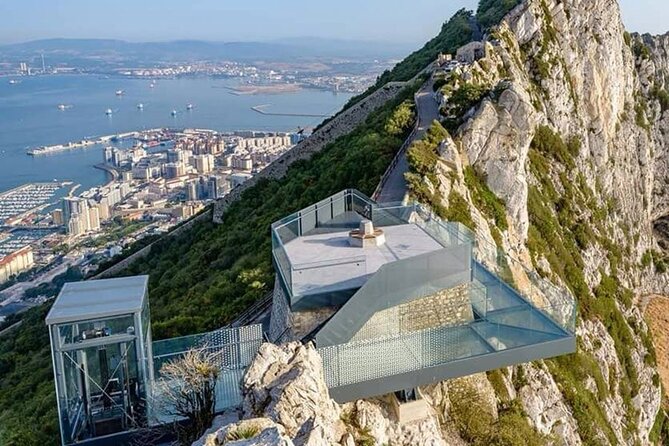 Gibraltar Inside Out Intermediate Tour 3.30hrs - Private Group Tours