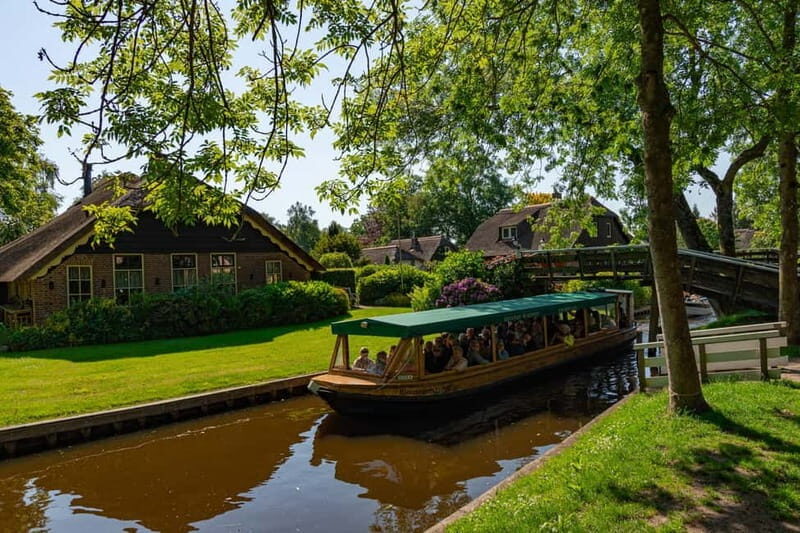 Giethoorn: Canal Cruise & lake Tour & Sightseeing Village - Final Thoughts