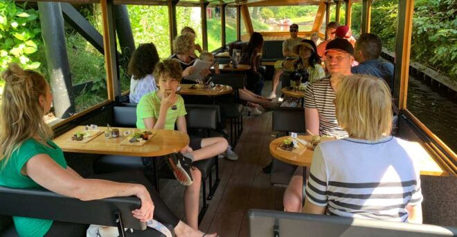 Giethoorn: Sightseeing Boat Tour - Common Questions