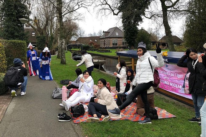 Giethoorn - Volendam - Zaanse Schans (Holland Dream Tour) - Traveler Photos and Reviews