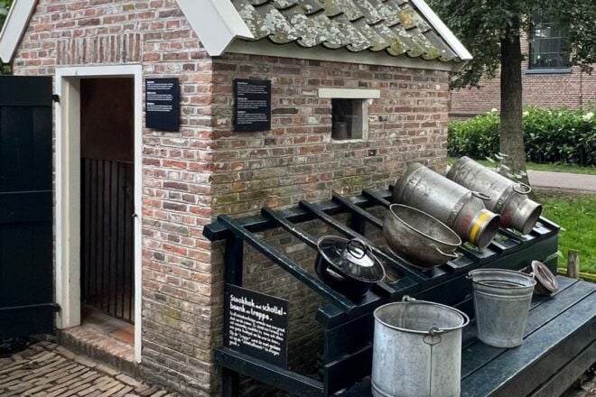 Giethoorn Walking Tour With Your Smartphone - Meeting Point and Starting the SmartWalk