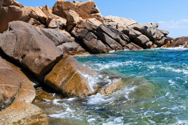 Giglio Island: Private Luxury Yacht Tour From Argentario - Included Amenities