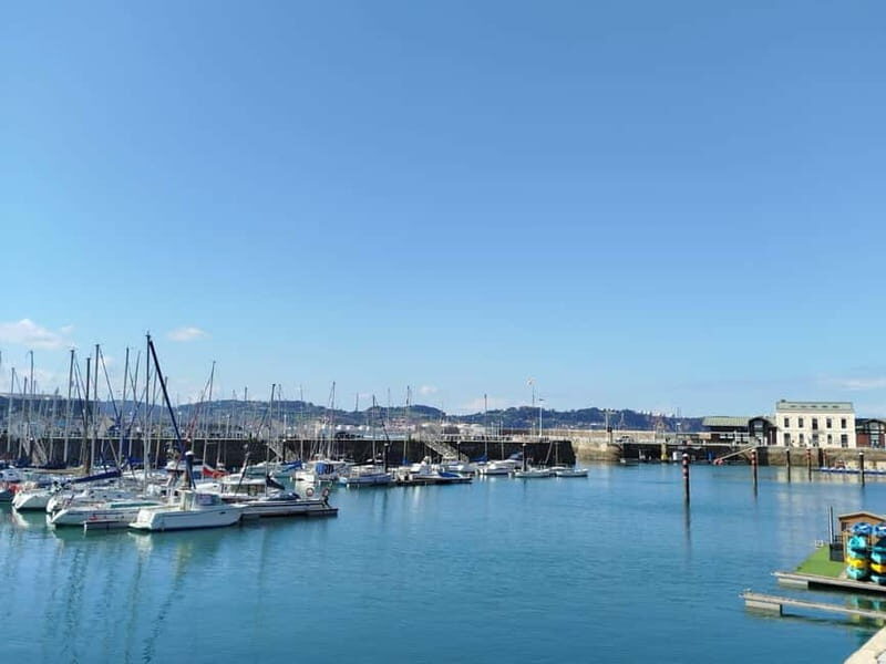 Gijon and La Laboral Guided Tour from Oviedo - Authentic Experiences and Highlights from Reviews