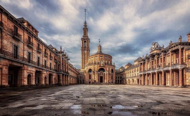 Gijon - Private Guided Walking Tour - Booking and Availability