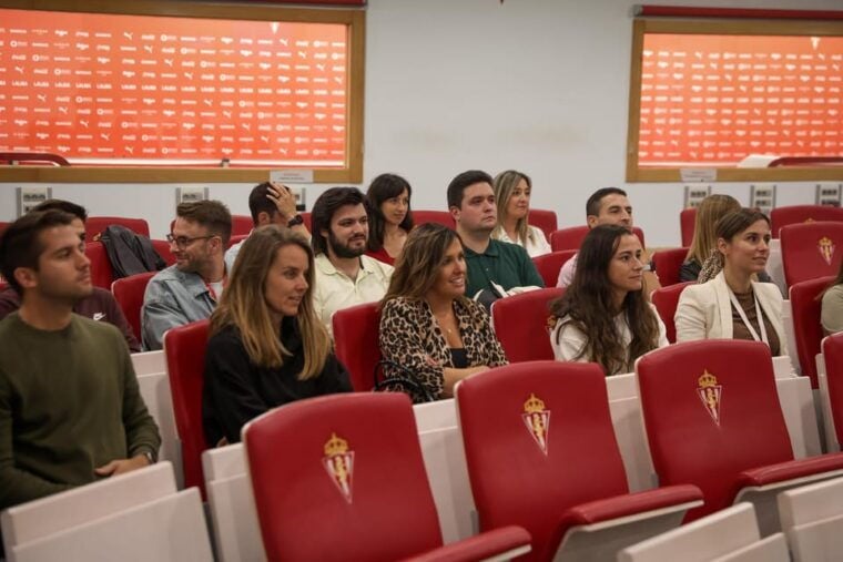 Gijon: The Molinón Stadium Guided Tour - Guided Tour Details