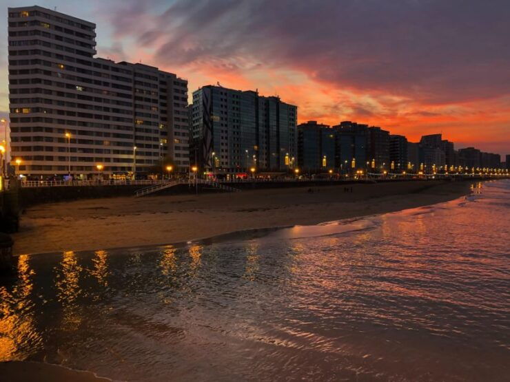 Gijón : Walking Tour of the Historic Center - Good To Know