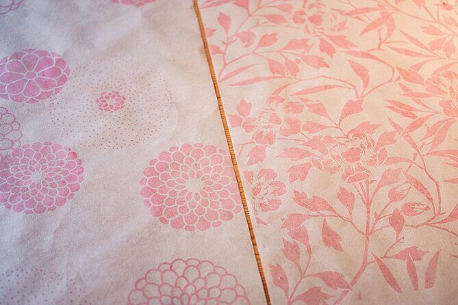 Gilded Washi Tapestry Making and Paper factory tour in Uchiko - FAQ