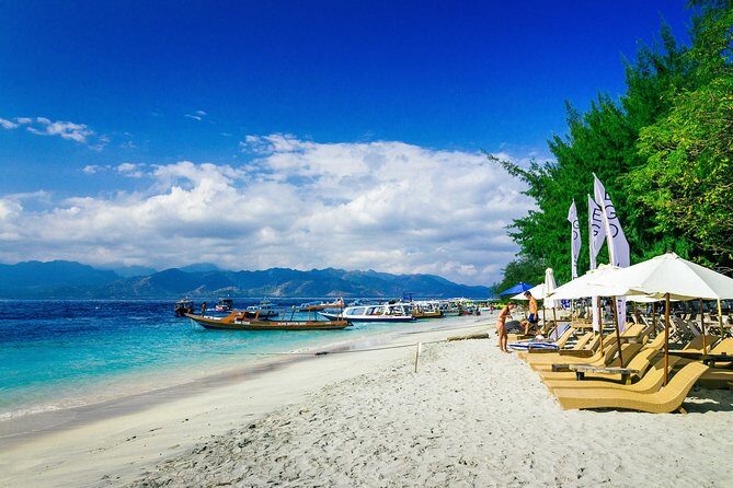 Gili Islands Private Tour: Gili Trawangan, Gili Meno & Gili Air  Full Day - Gili Trawangan: Lunch & Water Activities