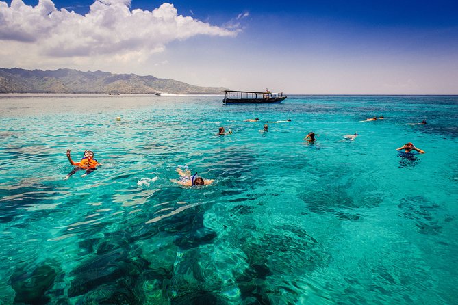 Gili Islands Private Tour: Gili Trawangan, Gili Meno & Gili Air – Full Day - Boat Experience
