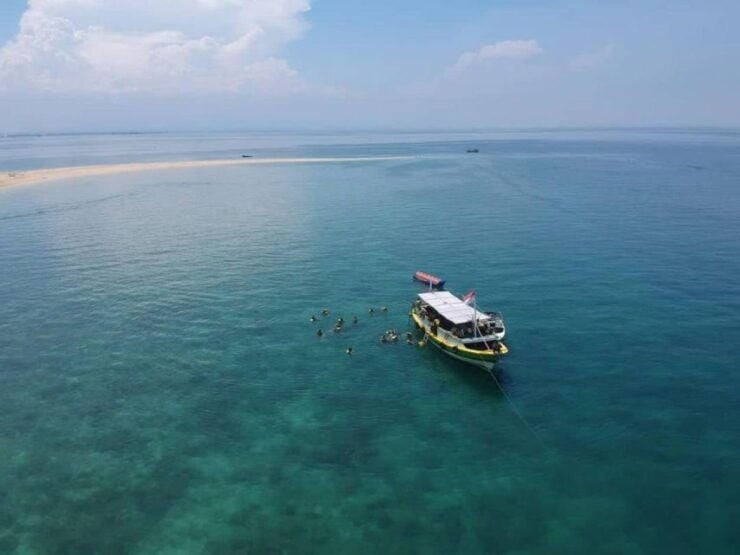 Gili Ketapang: Snorkeling & Local Island Wandering - Snorkeling Experience at Gili Ketapang