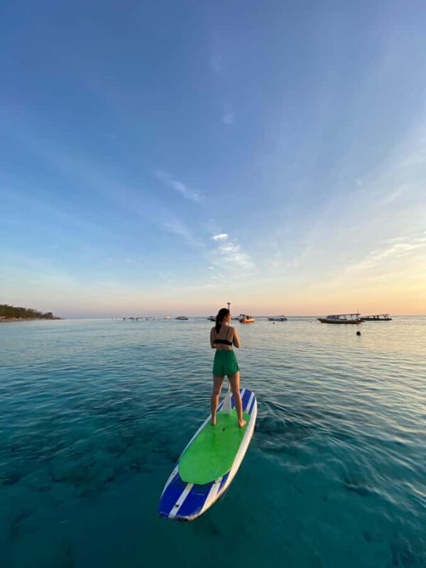 Gili SUP Or Kayak With Drone Shoot . Daylight Or Sunrise - Good To Know