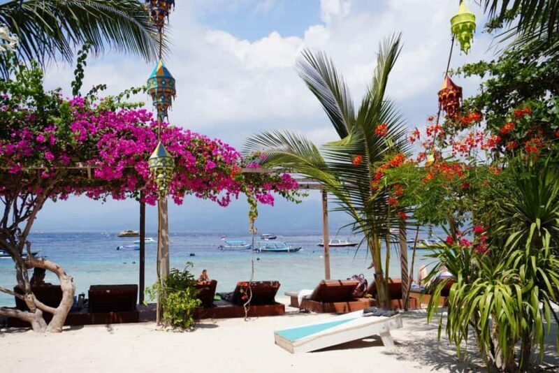 Gili Trawangan: Cycling Tour with Snorkeling and Viewpoint - Authentic Experiences and Honest Feedback