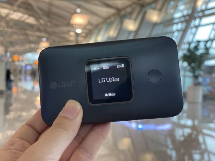 Gimpo Airport: Unlimited 4G Portable Pocket Wi-Fi Rental - Convenient Pickup at Gimpo Airport